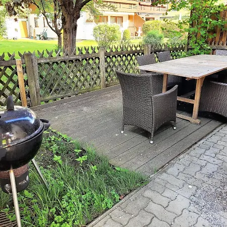 The Steinbock With Garden And Bbq * צל-אם-זי