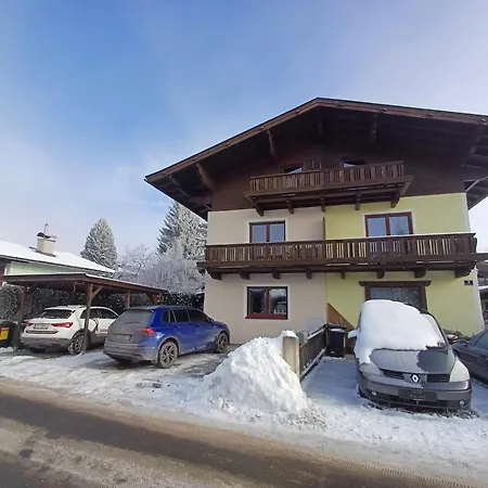 The Steinbock With Garden And Bbq زيل أم سي