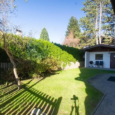 Casa de Férias The Steinbock With Garden And Bbq Zell am See